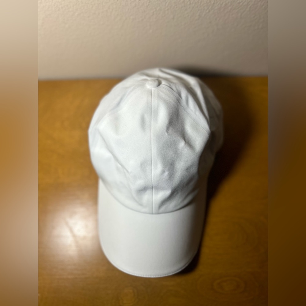 Lululemon Hat Cap Womens Strap Back White Running Jog Cycling Walk Pride Gym - Picture 5 of 14
